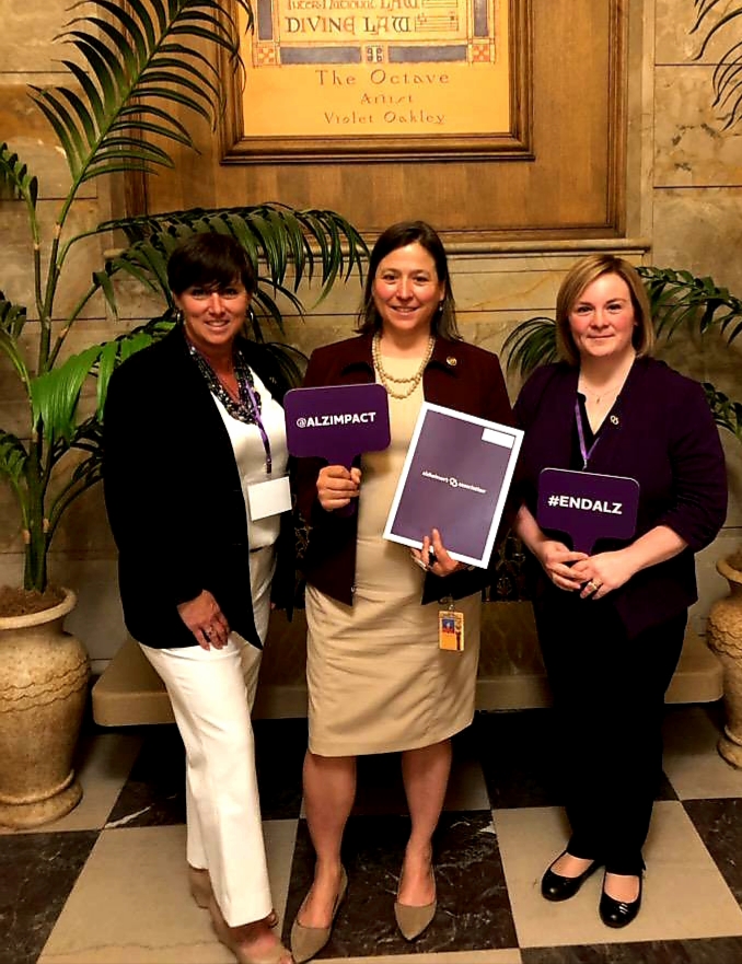 Joni Shenck, Alzheimer’s
Association of Greater PA
Chapter, Representative Valerie
Gaydos, and Anneliese Perry.